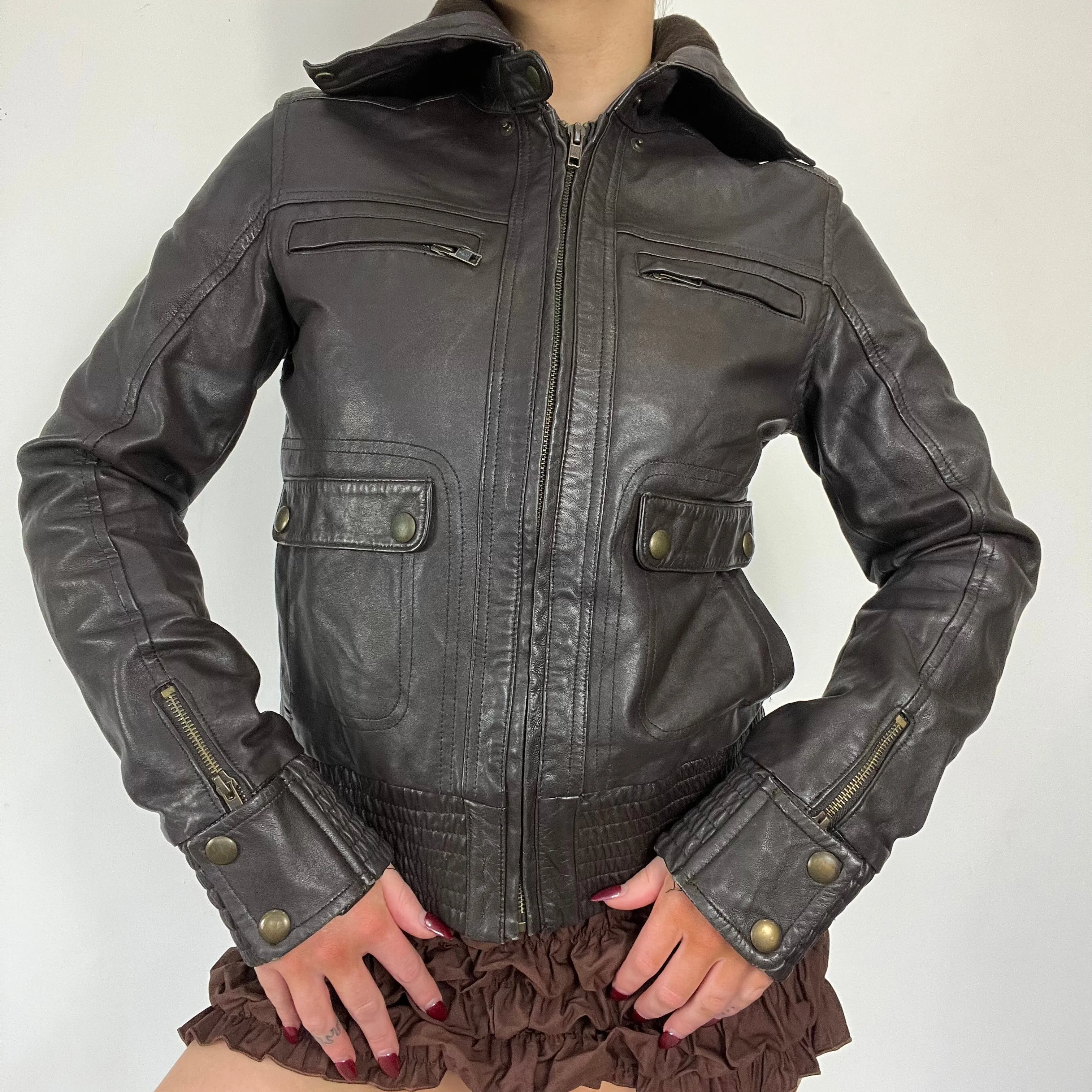 90s dark brown cargo style leather jacket - Size S/M