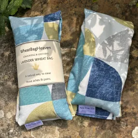 Aromatherapy heat pack wheat bag with English lavender. Reheat-able pad for natural wellness and wellbeing