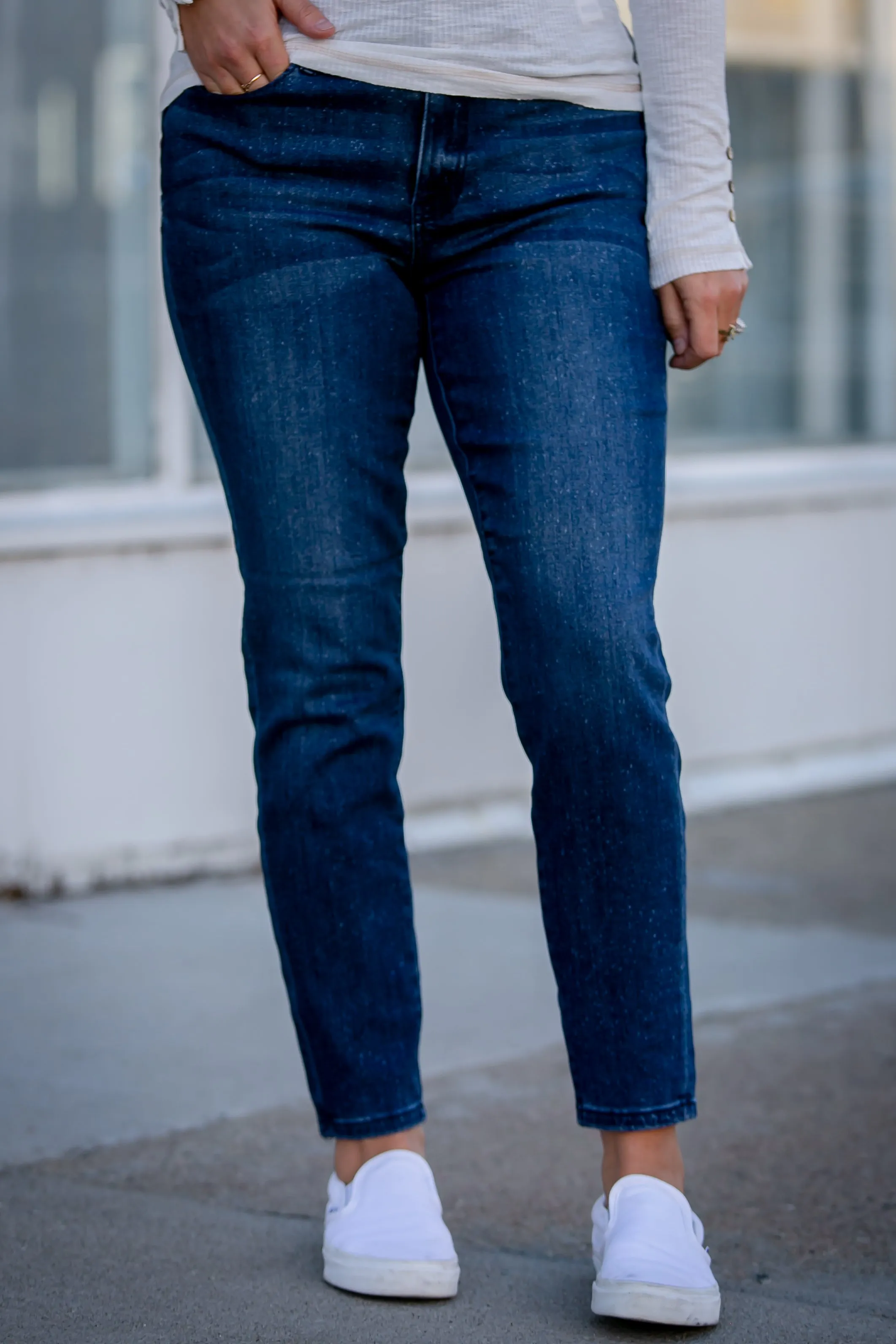 Judy Blue Relaxed Mineral Wash