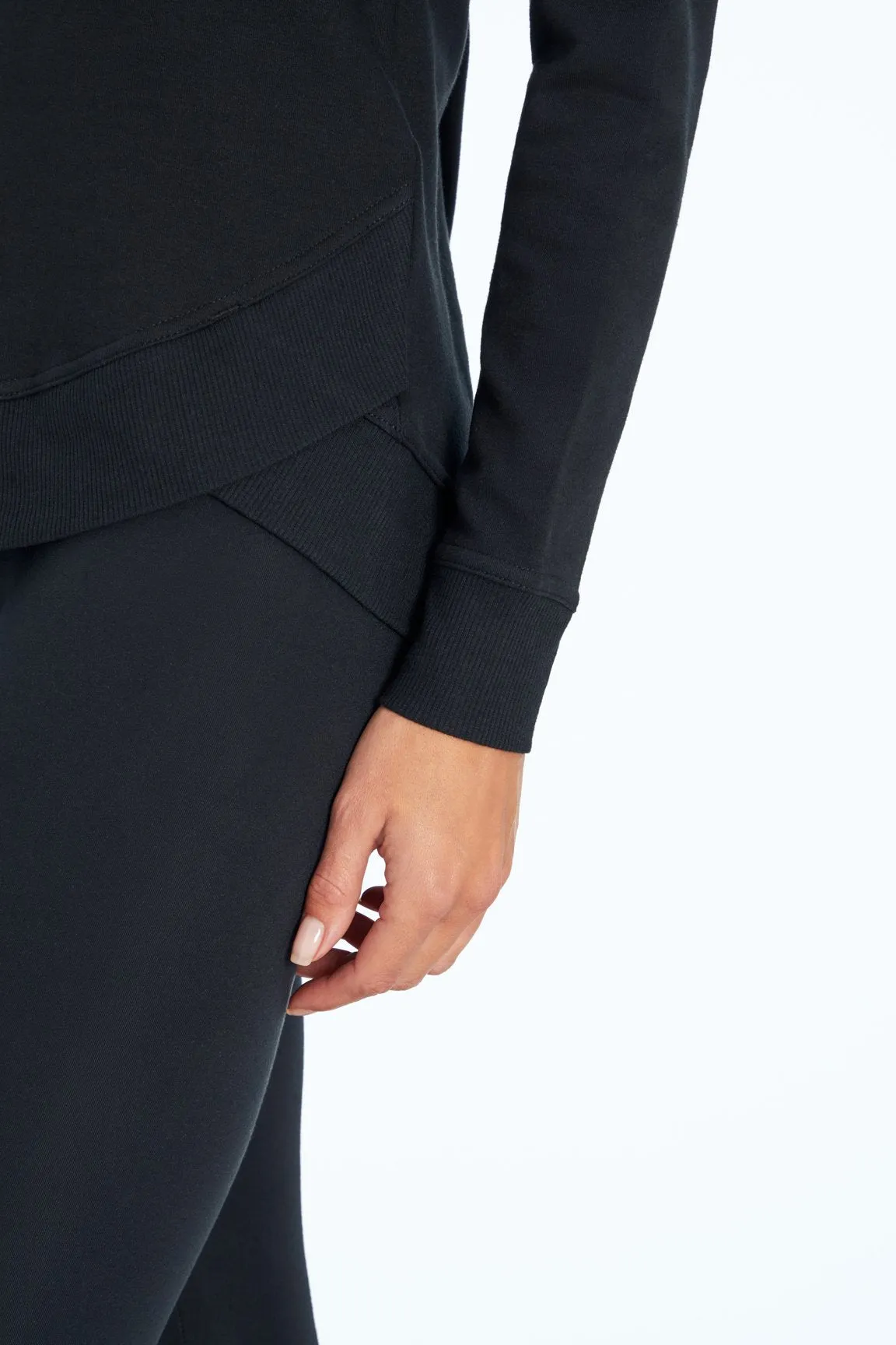 Maison Pullover (Black)