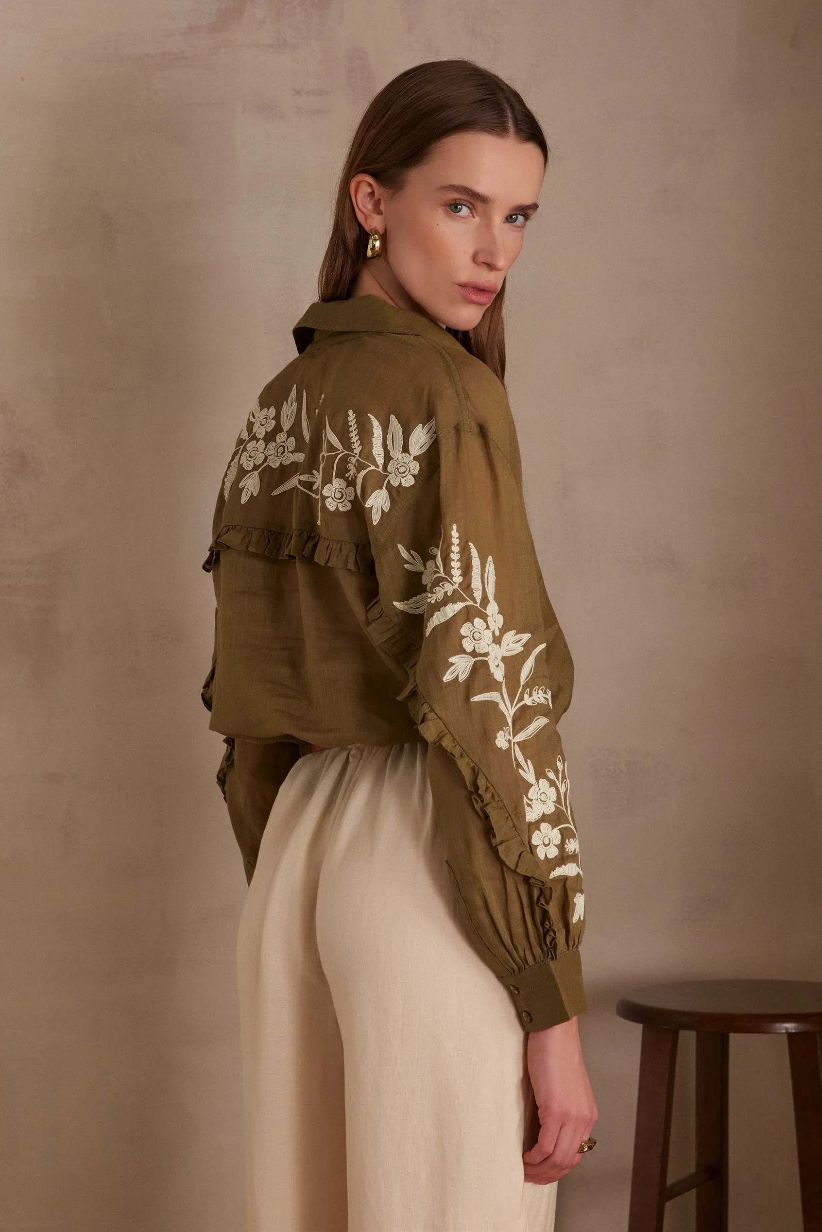 PERLINA SAGE EMBROIDERED BLOUSE