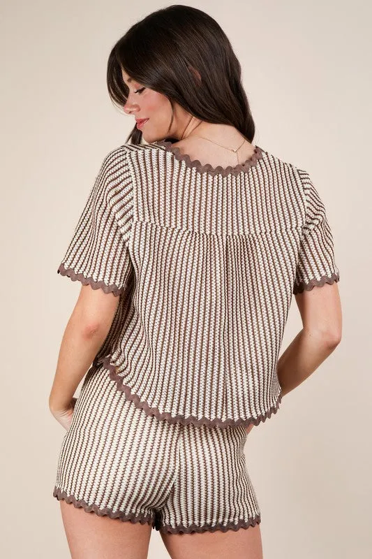 Wavy Trim Knit Shorts