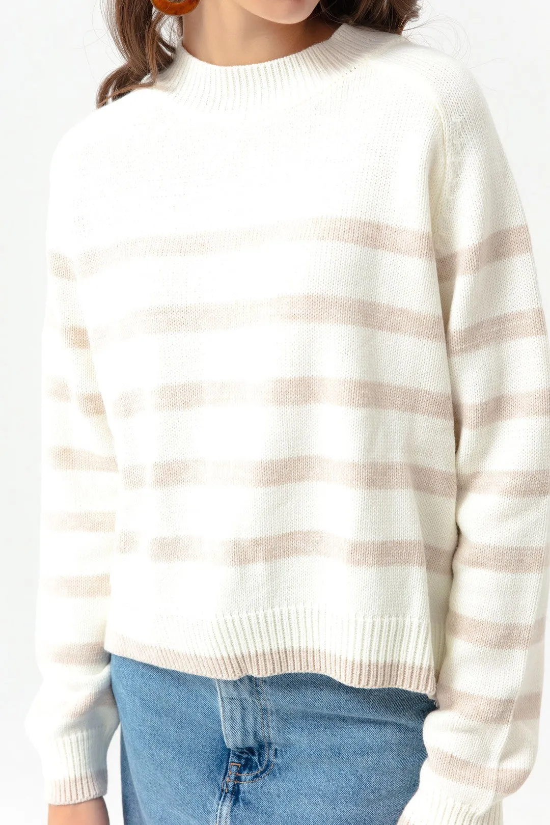 Woman Oversize Striped Knitwear Sweater