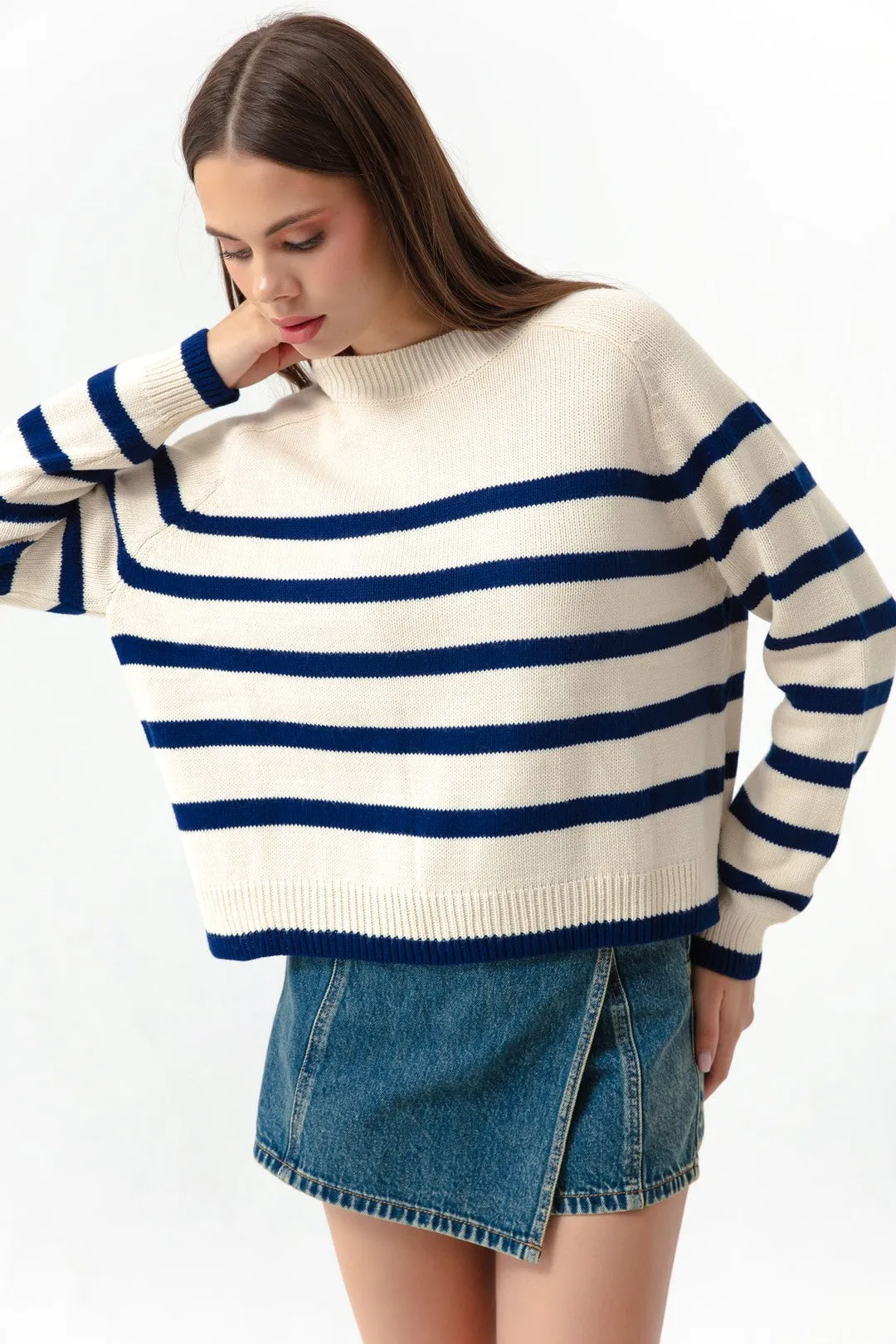 Woman Oversize Striped Knitwear Sweater
